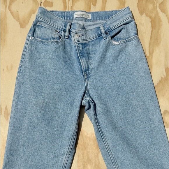 Abercrombie & Fitch ’90s Straight Ultra High Rise Blue Jeans Women - Picture 5 of 9
